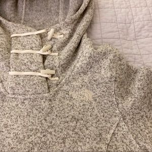 THE NORTH FACE Hooded Sweater